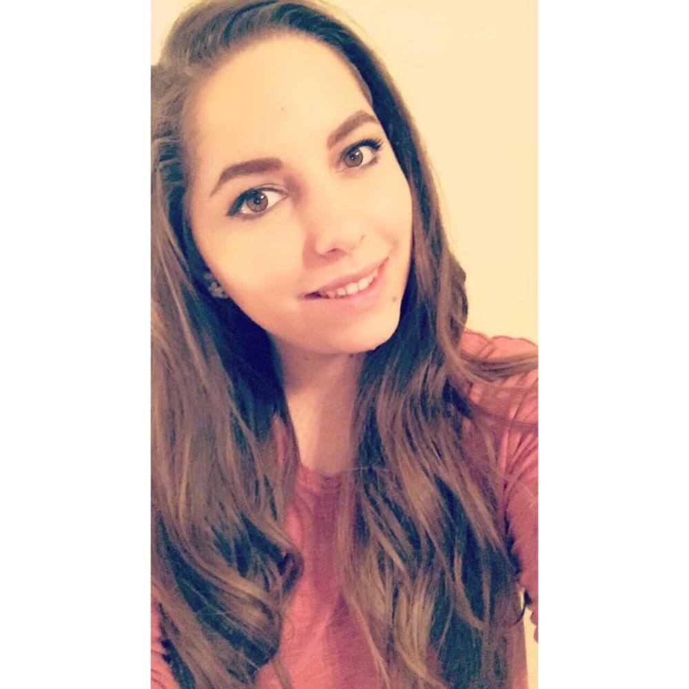 Meet your Posher, Jessica